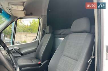 Грузовой фургон Mercedes-Benz Sprinter 2017 в 