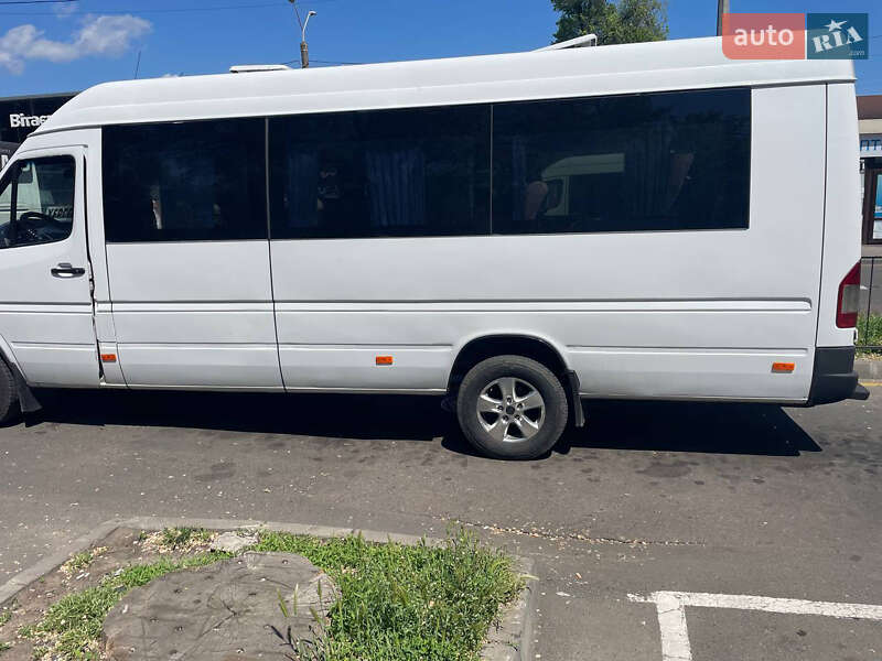 Микроавтобус Mercedes-Benz Sprinter 2003 в 