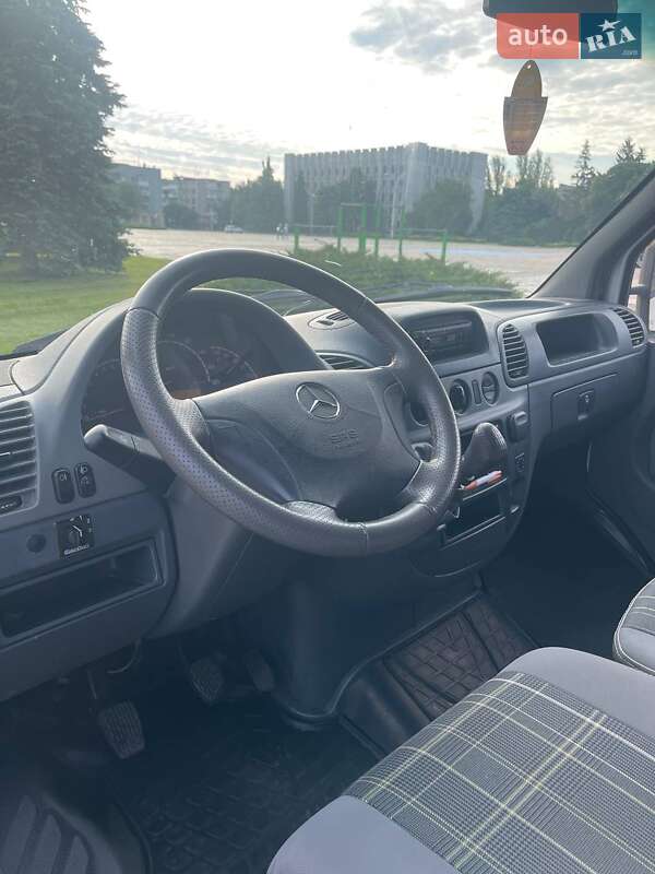Микроавтобус Mercedes-Benz Sprinter 2004 в Кременчуге