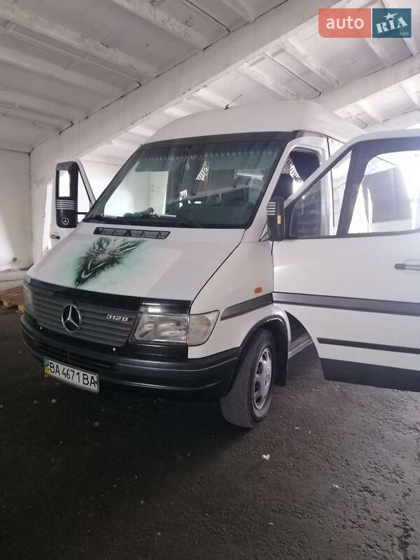 Приміський автобус Mercedes-Benz Sprinter 1999 в Світловодську