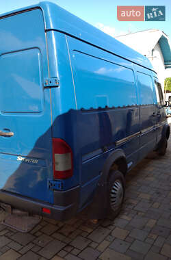 Грузовой фургон Mercedes-Benz Sprinter 2006 в 