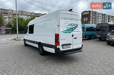 Грузопассажирский фургон Mercedes-Benz Sprinter 2019 в 