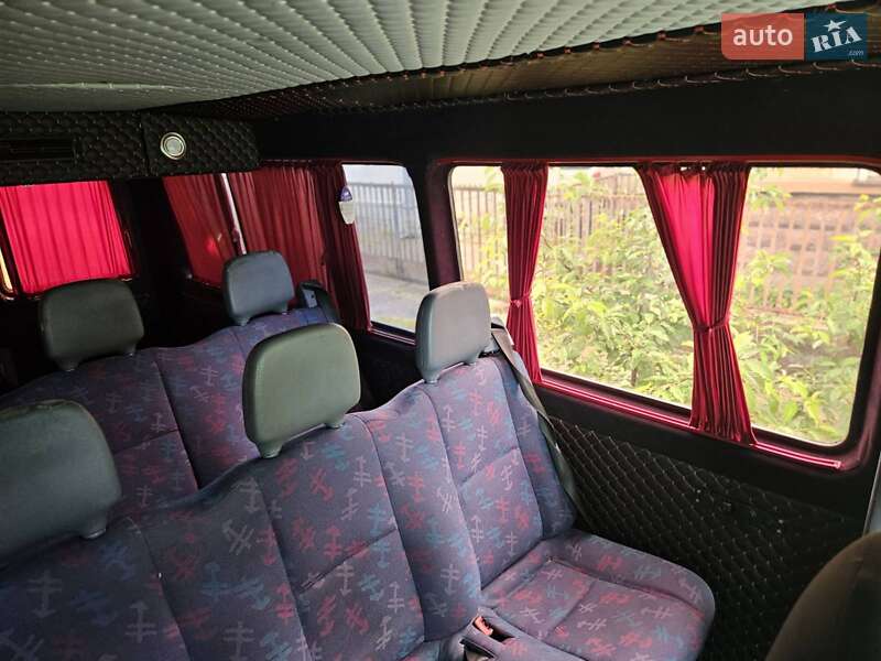 Микроавтобус Mercedes-Benz Sprinter 2002 в Берегово