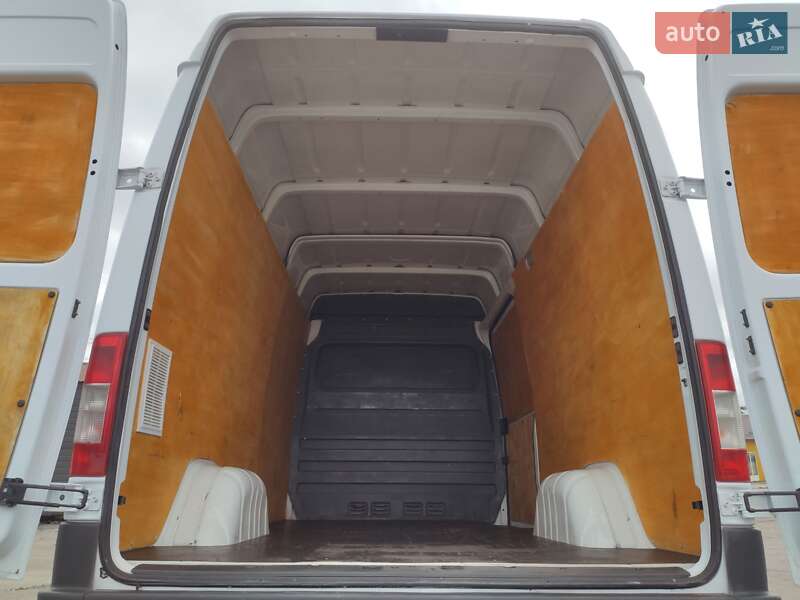 Грузовой фургон Mercedes-Benz Sprinter 2005 в Ровно
