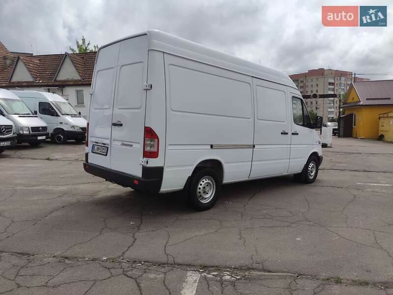 Грузовой фургон Mercedes-Benz Sprinter 2005 в Ровно