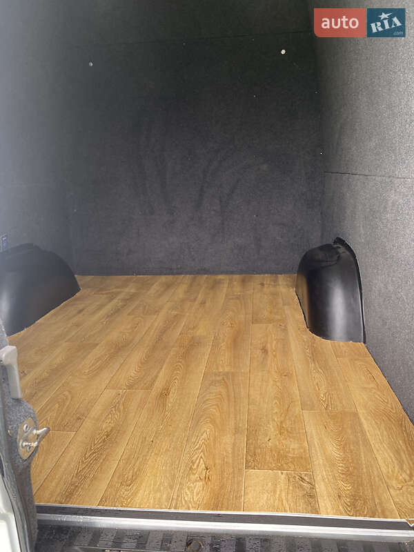 Микроавтобус Mercedes-Benz Sprinter 2016 в Львове фото 27 Микроавтобус Mercedes-Benz Sprinter 2016 в Львове