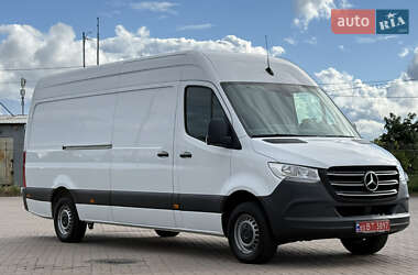 Вантажний фургон Mercedes-Benz Sprinter 2021 в 