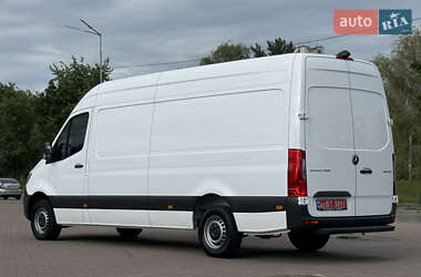 Вантажний фургон Mercedes-Benz Sprinter 2021 в 