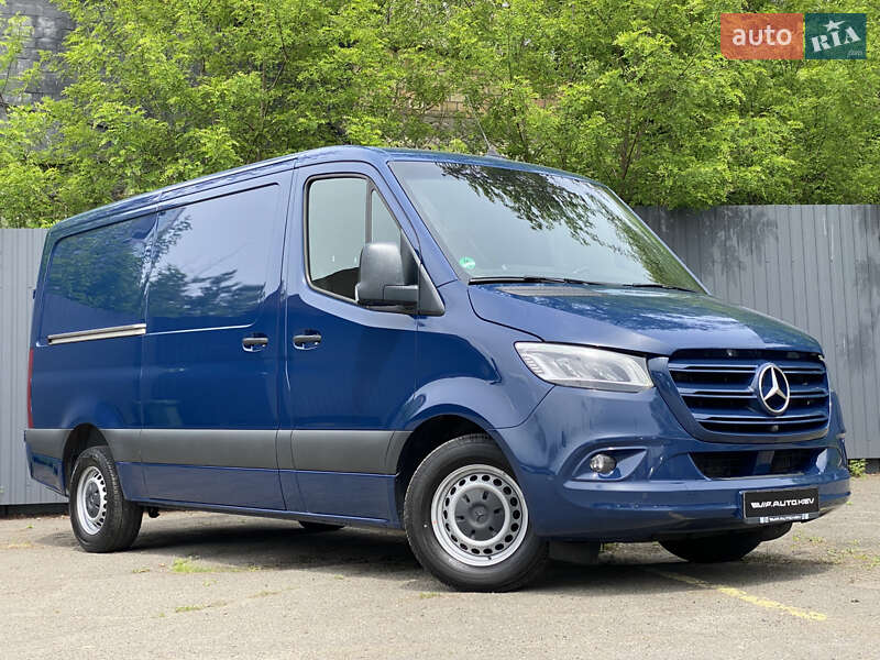 Mercedes-Benz Sprinter 2021