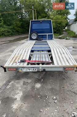 Эвакуатор Mercedes-Benz Sprinter 2001 в 