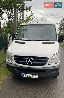 Грузовой фургон Mercedes-Benz Sprinter 2010 в 