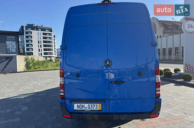 Грузовой фургон Mercedes-Benz Sprinter 2017 в 