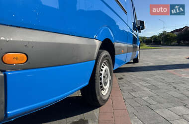 Грузовой фургон Mercedes-Benz Sprinter 2017 в 