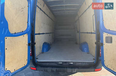 Грузовой фургон Mercedes-Benz Sprinter 2017 в 