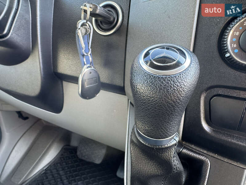 Грузовой фургон Mercedes-Benz Sprinter 2017 в Хусте