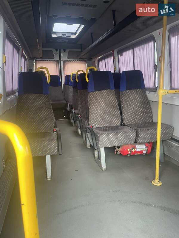 Городской автобус Mercedes-Benz Sprinter 2011 в Кривом Роге