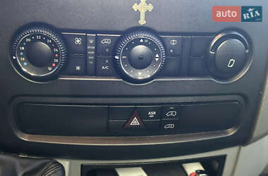 Мікроавтобус Mercedes-Benz Sprinter 2012 в 