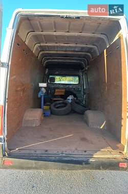Грузовой фургон Mercedes-Benz Sprinter 2001 в 