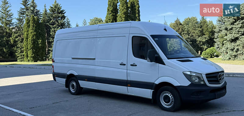 Вантажний фургон Mercedes-Benz Sprinter 2015 в Жовтих Водах