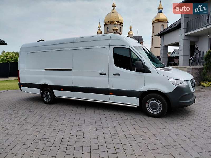 Mercedes-Benz Sprinter 2022