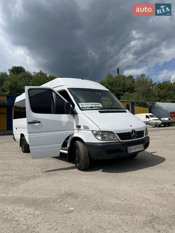 Мікроавтобус Mercedes-Benz Sprinter 2005 в 