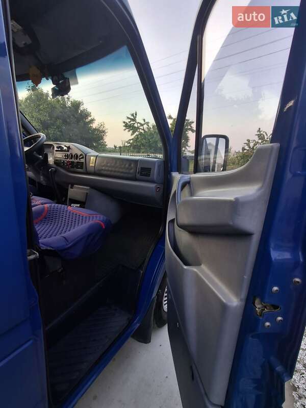 Грузопассажирский фургон Mercedes-Benz Sprinter 1999 в Романковцах