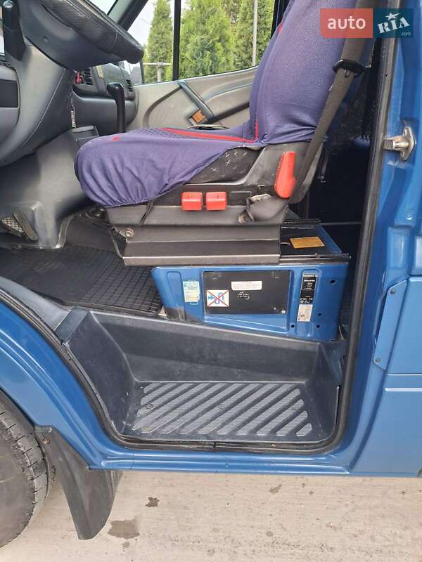 Грузопассажирский фургон Mercedes-Benz Sprinter 1999 в Романковцах