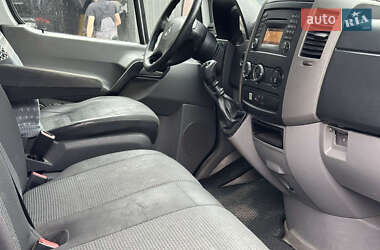 Вантажопасажирський фургон Mercedes-Benz Sprinter 2011 в 
