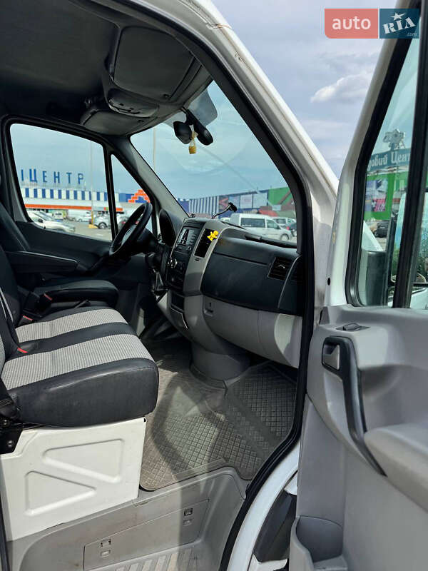 Грузовой фургон Mercedes-Benz Sprinter 2007 в Черновцах