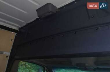 Грузовой фургон Mercedes-Benz Sprinter 2018 в 