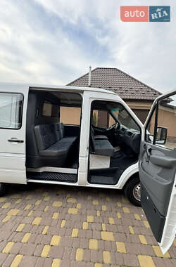 Грузопассажирский фургон Mercedes-Benz Sprinter 2001 в Ровно