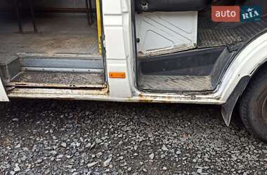 Микроавтобус Mercedes-Benz Sprinter 2001 в 