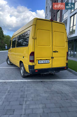 Микроавтобус Mercedes-Benz Sprinter 2004 в 