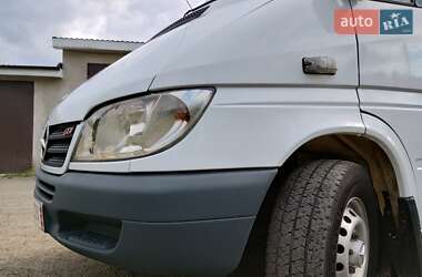 Вантажний фургон Mercedes-Benz Sprinter 2004 в Костопілі