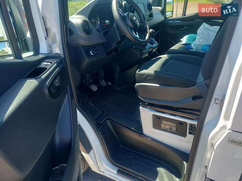 Грузовой фургон Mercedes-Benz Sprinter 2019 в Шептицькому