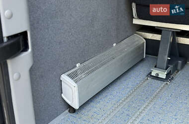 Туристичний / Міжміський автобус Mercedes-Benz Sprinter 2013 в 