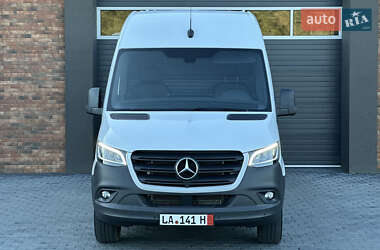 Вантажний фургон Mercedes-Benz Sprinter 2019 в 