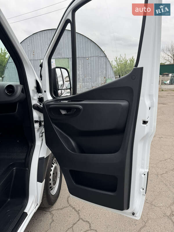 Грузовой фургон Mercedes-Benz Sprinter 2020 в Ровно