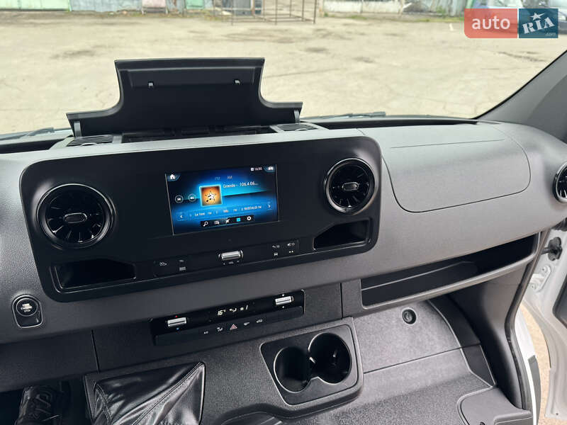 Грузовой фургон Mercedes-Benz Sprinter 2020 в Ровно