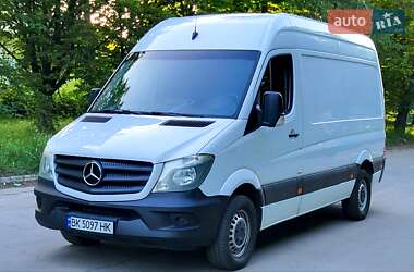Вантажний фургон Mercedes-Benz Sprinter 2015 в Дніпрі