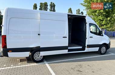 Грузовой фургон Mercedes-Benz Sprinter 2019 в 