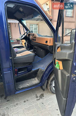 Тентованый Mercedes-Benz Sprinter 2000 в 