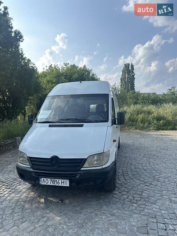 Mercedes-Benz Sprinter 2001