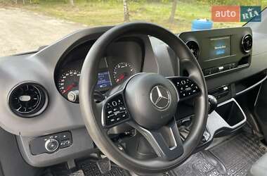 Грузовой фургон Mercedes-Benz Sprinter 2020 в 