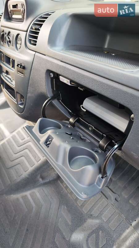 Тентованый Mercedes-Benz Sprinter 2001 в Чернигове