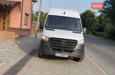 Грузовой фургон Mercedes-Benz Sprinter 2019 в 