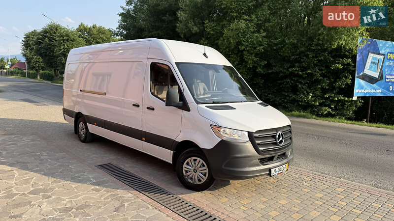 Грузовой фургон Mercedes-Benz Sprinter 2019 в Сваляве