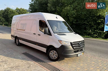 Грузовой фургон Mercedes-Benz Sprinter 2019 в 
