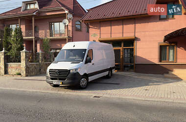Грузовой фургон Mercedes-Benz Sprinter 2019 в 