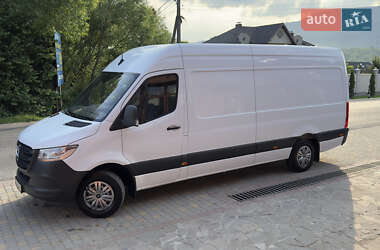 Грузовой фургон Mercedes-Benz Sprinter 2019 в 